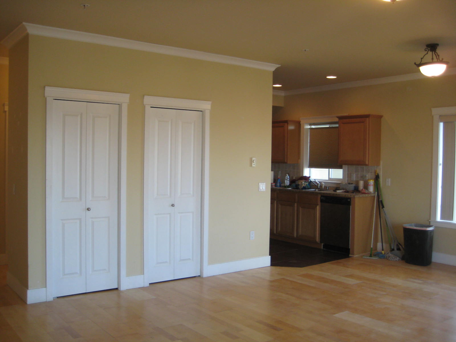 Morse Square Condominum  Image 4